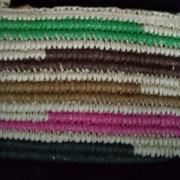 New Women’s Corded Striped Straw Beach Pouch/Wristlet/Wallet Multi-Color Stripes - Picture 8 of 13